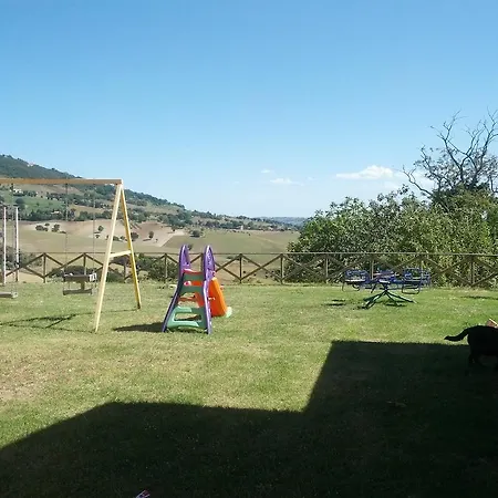Farm stay Agriturismo Bio Fattoria Le Origini San Severino Marche